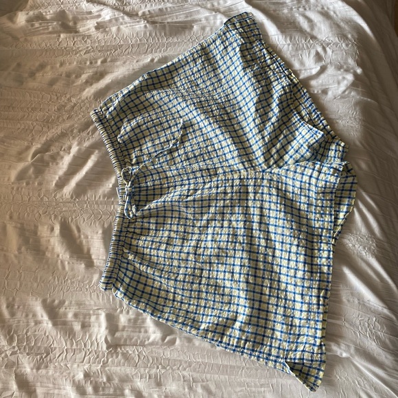 Cute shorts - Picture 3 of 3